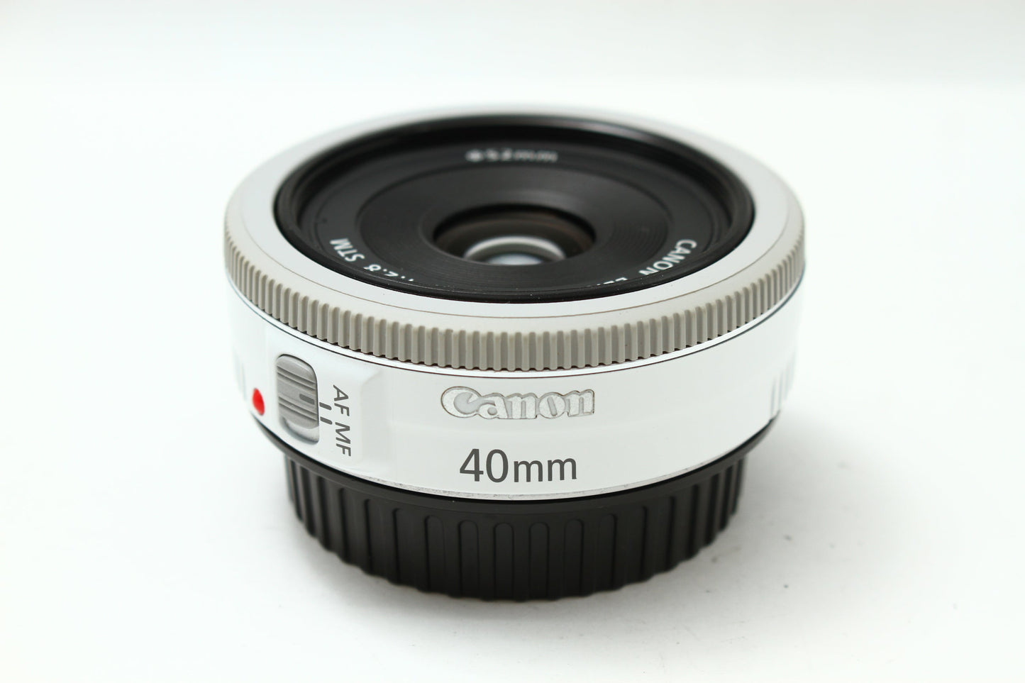 EF 40/2.8 STM ホワイト