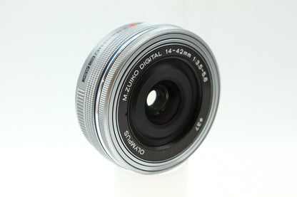 M.ZUIKO DIGITAL ED 14-42/3.5-5.6 EZ シルバー