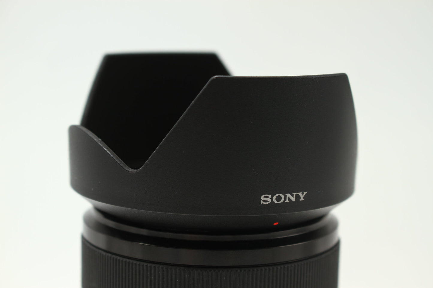 FE 28-70/3.5-5.6 OSS