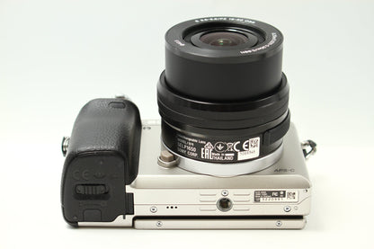α6000 ILCE-6000 シルバー + PZ 16-50 レンズキット
