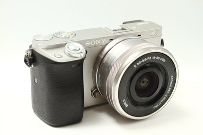 α6000 ILCE-6000 シルバー + PZ 16-50 レンズキット