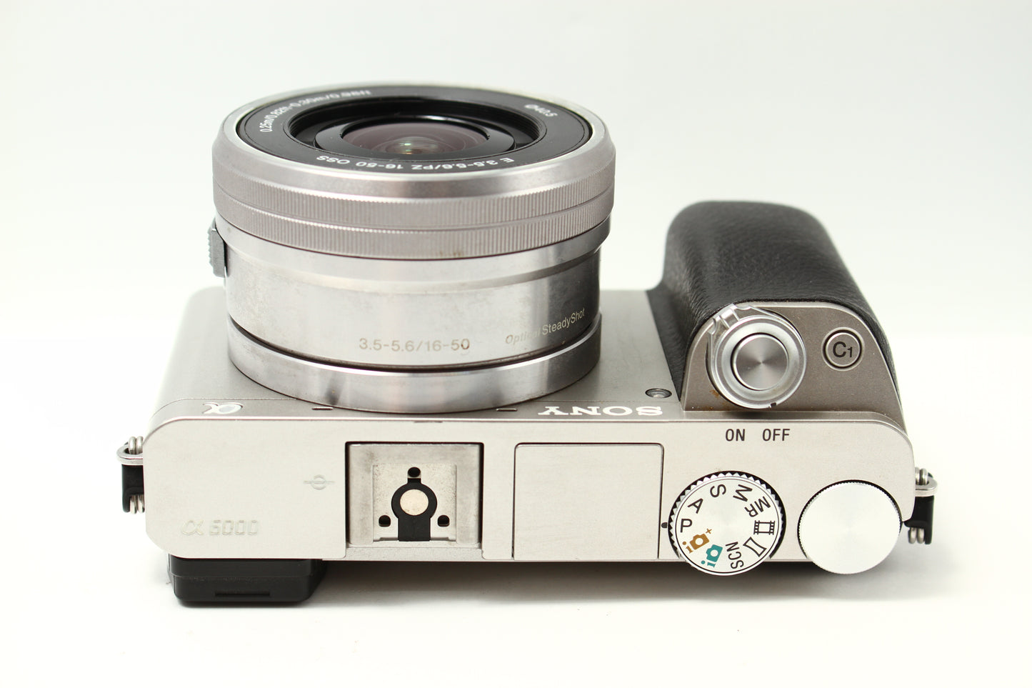 α6000 ILCE-6000 シルバー + PZ 16-50 レンズキット