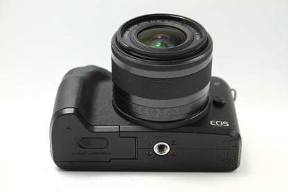 EOS Kiss M ブラック + 15-45 IS STM + 22 STM Wレンズキット