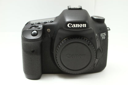 EOS 7D
