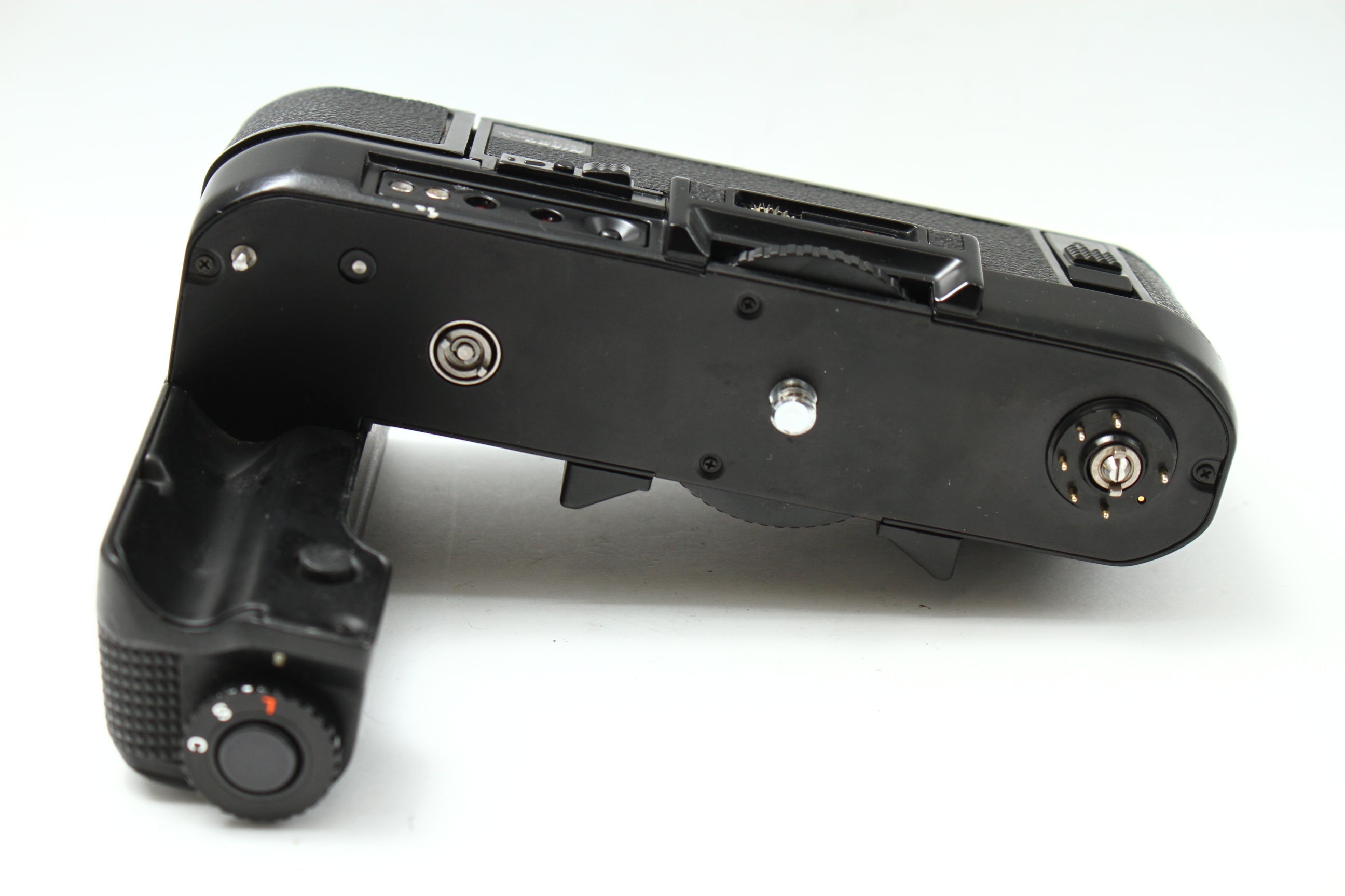 Nikon F3 一眼レフlNikon MD-4 Nikon (ニコン) F3 P + MD-4 フィルムカメラ 一眼レフ – にっしん