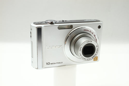 LUMIX DMC-FS20 シルバー