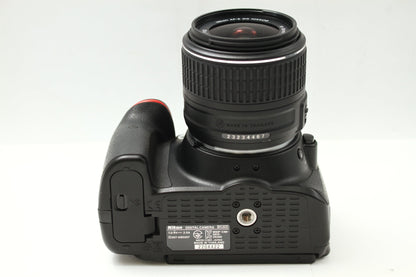 D5300 ブラック + AF-S 18-55/3.5-5.6 G II