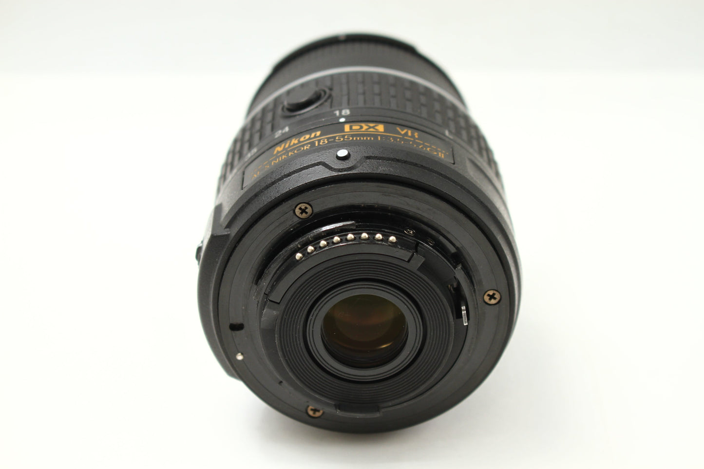 D5300 ブラック + AF-S 18-55/3.5-5.6 G II