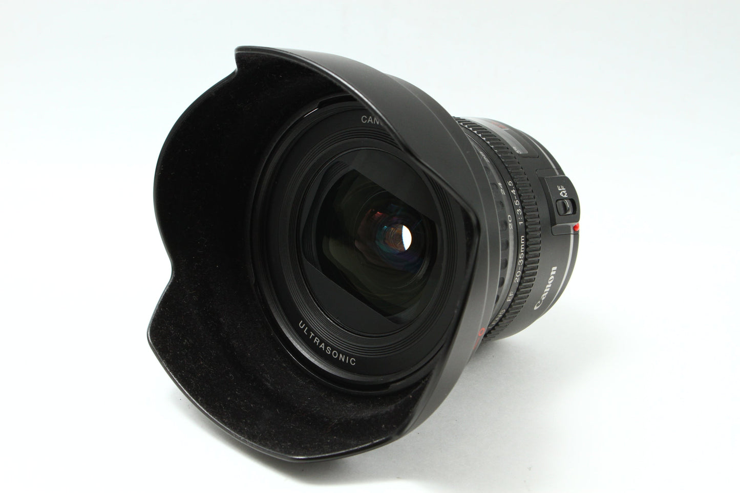 EF 20-35/3.5-4.5 USM