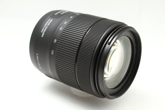 EF-S 18-135/3.5-5.6 IS USM