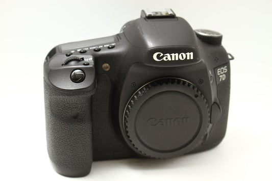 EOS 7D