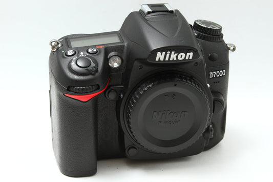 D7200
