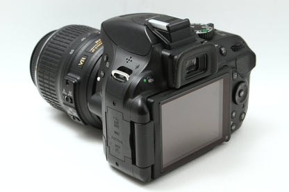 D5200 ブラック + 18-55 G VR レンズキット