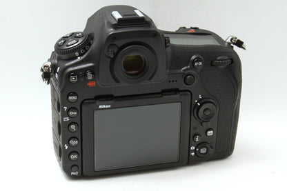 D850