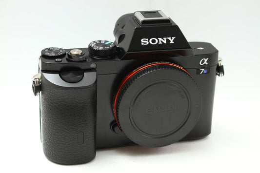 α7S ILCE-7S