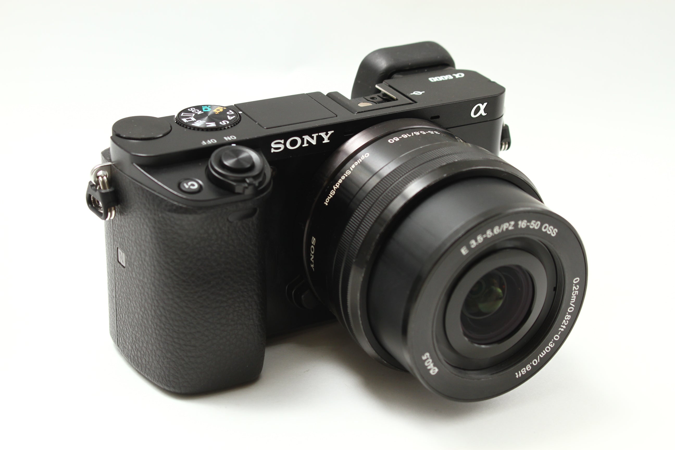 SONY (ソニー) α6000 ILCE-6000 ブラック + PZ 16-50 レンズキット