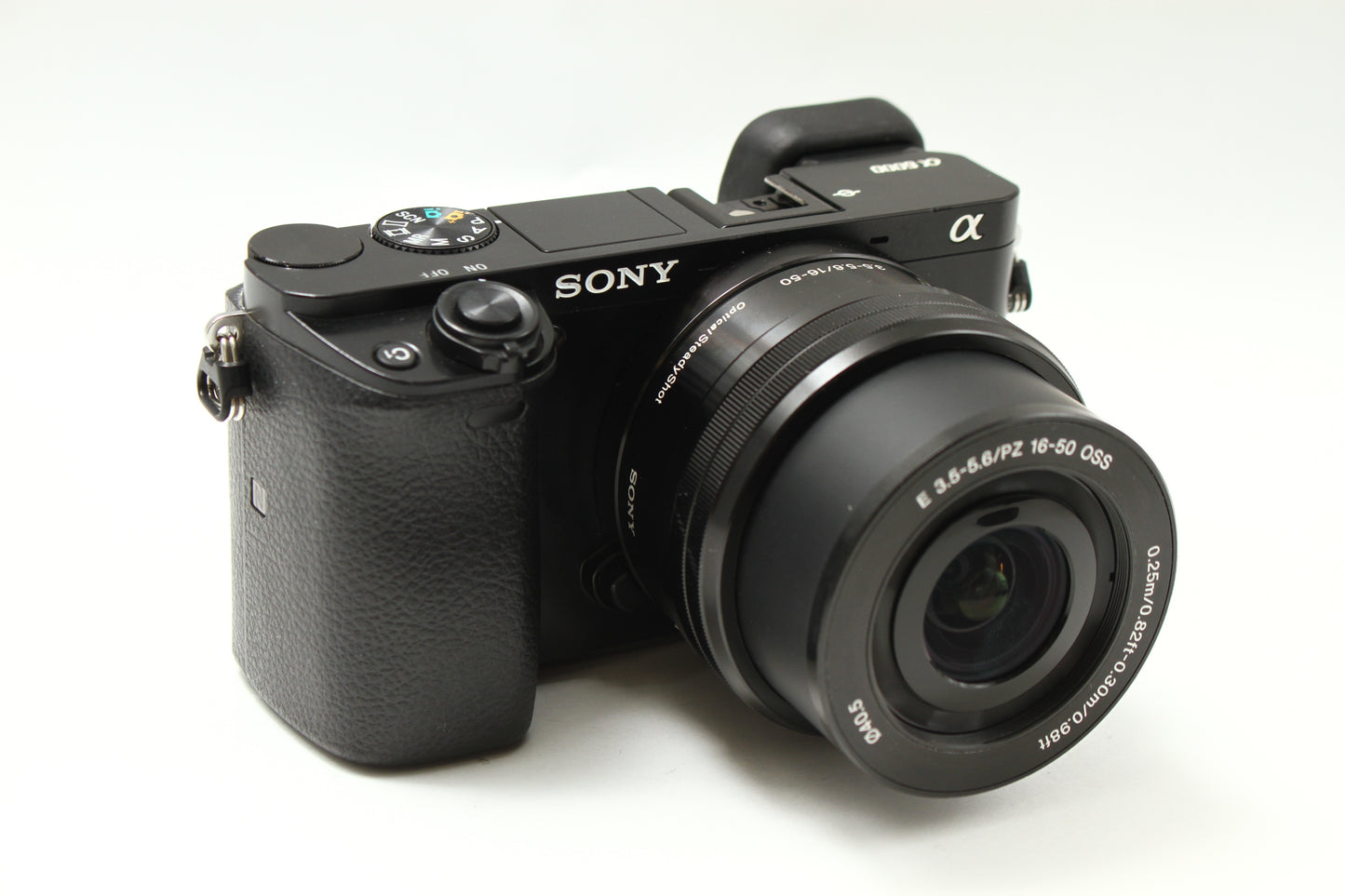 α6000 ILCE-6000 ブラック + PZ 16-50 レンズキット