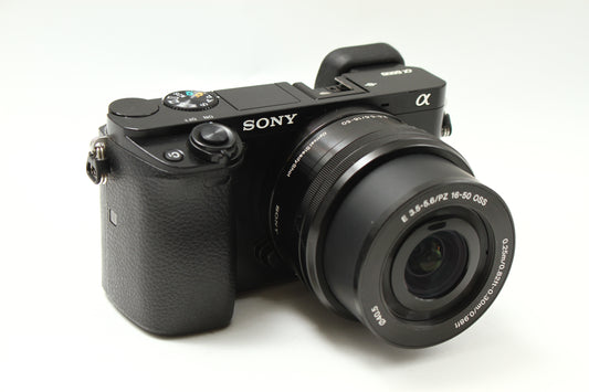 α6000 ILCE-6000 ブラック + PZ 16-50 レンズキット