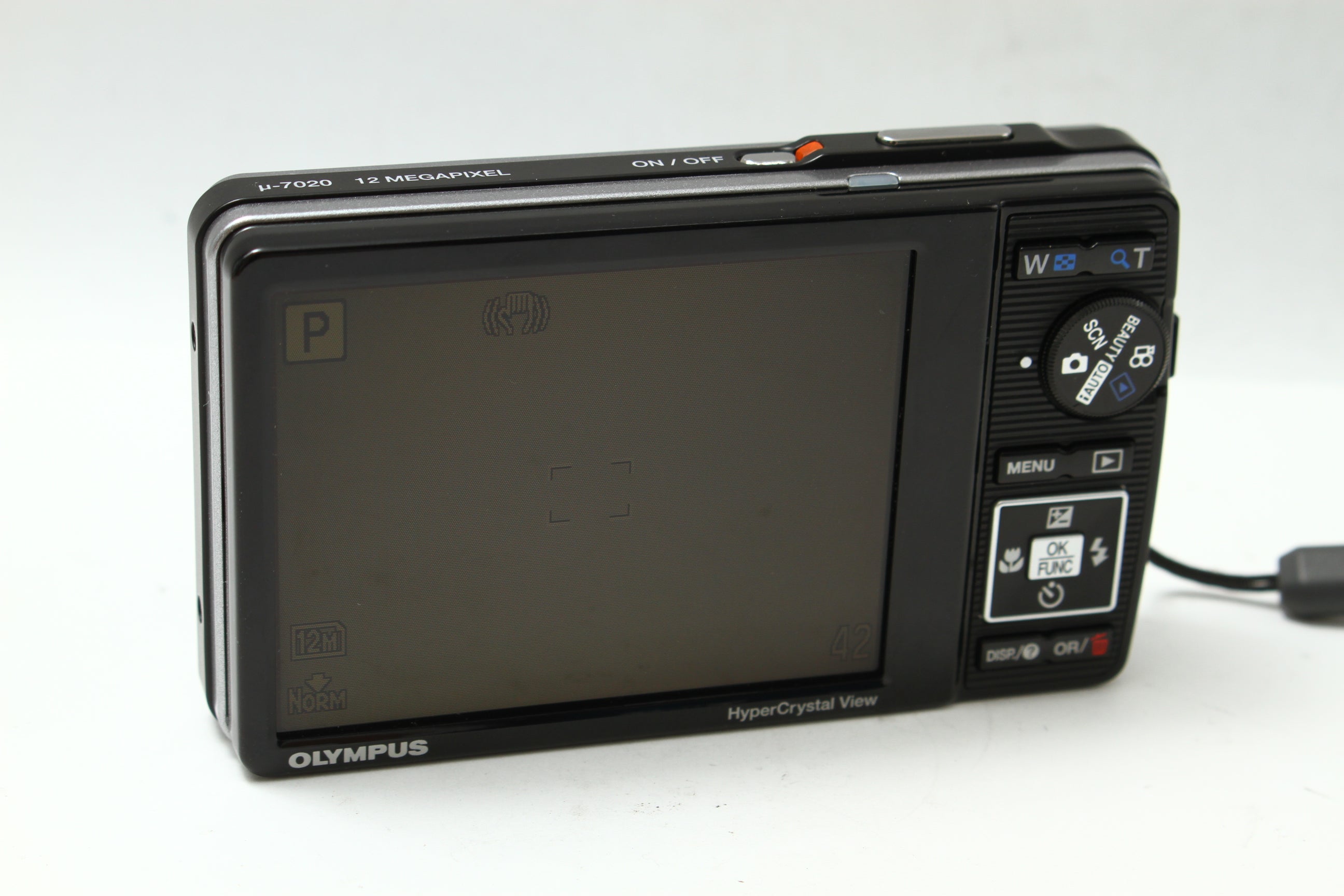 【完動品】OLYMPUS μ-7020 OLYMPUS (オリンパス) μ-7020 シルバー デジタルカメラ