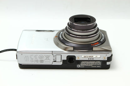 μ-7020 シルバー