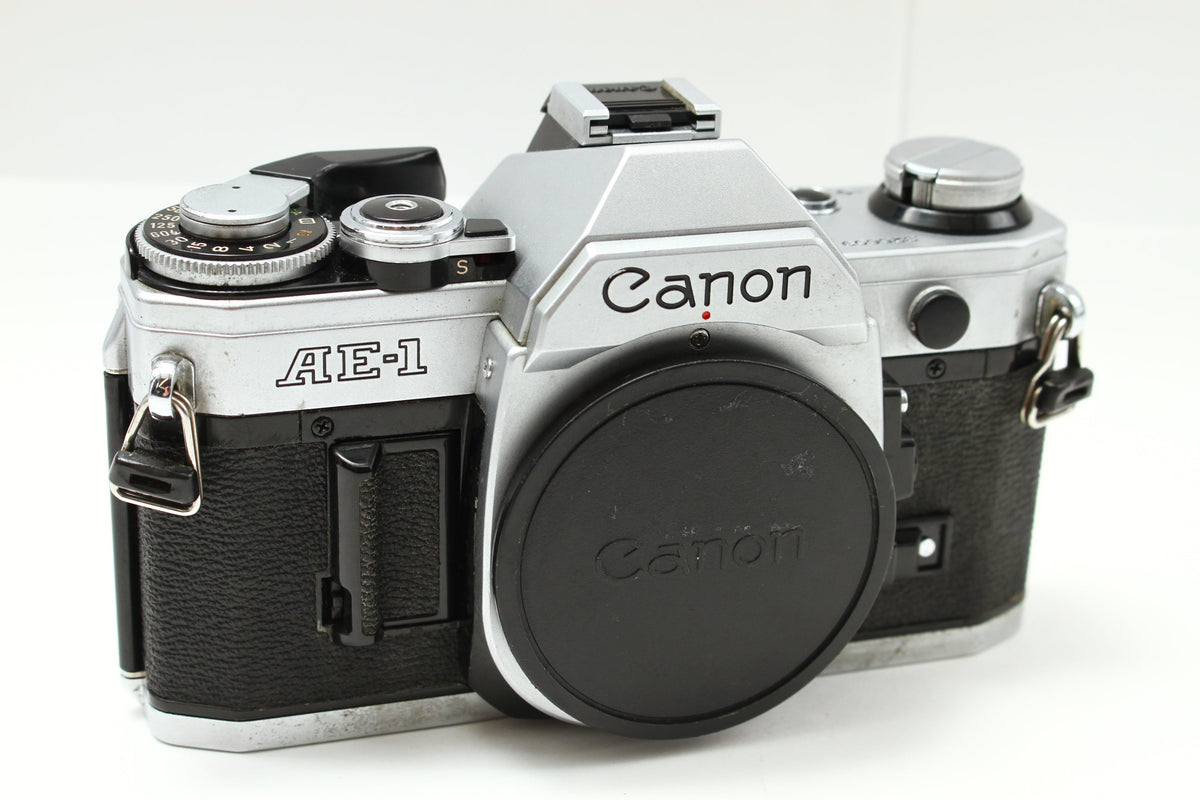 Canon (キヤノン) AE-1 シルバー フィルムカメラ 一眼レフ – にっしん 