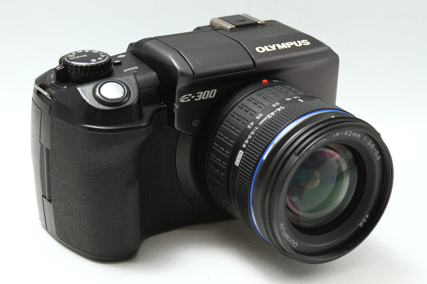 E-300 + 14-42 レンズキット