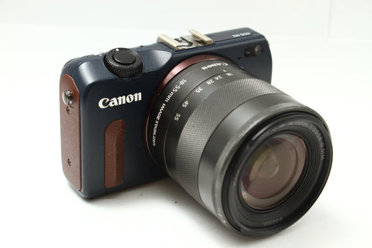 EOS M2 ベイブルー + 18-55 IS STM レンズキット