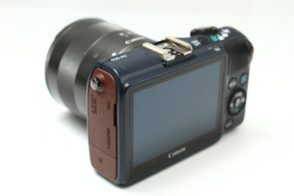 EOS M2 ベイブルー + 18-55 IS STM レンズキット