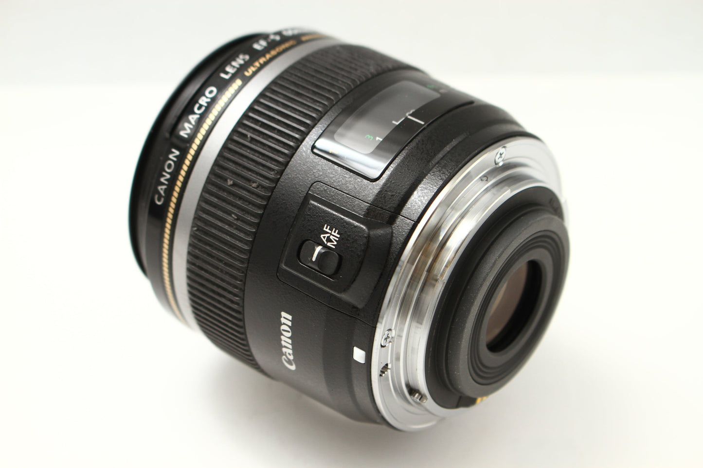 EF-S 60/2.8 MACRO USM