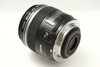EF-S 60/2.8 MACRO USM
