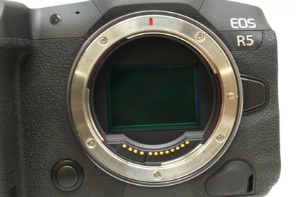 EOS R5
