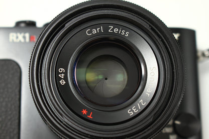 DSC-RX1R Sonnar 35/2