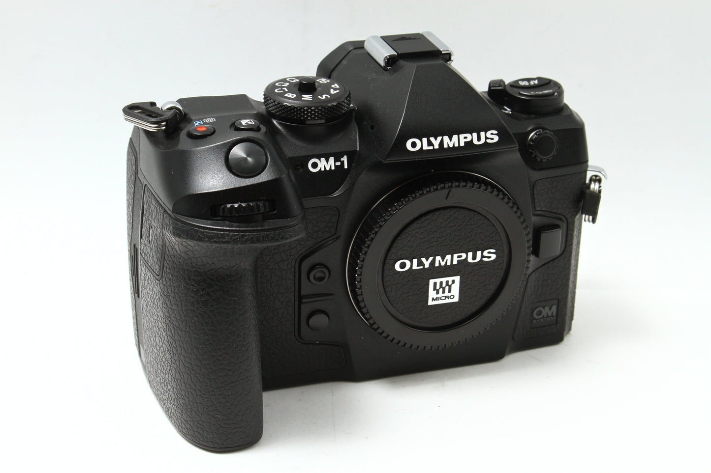 OM-1