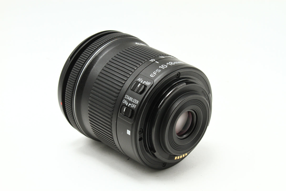 EF-S 10-18/4.5-5.6 IS STM
