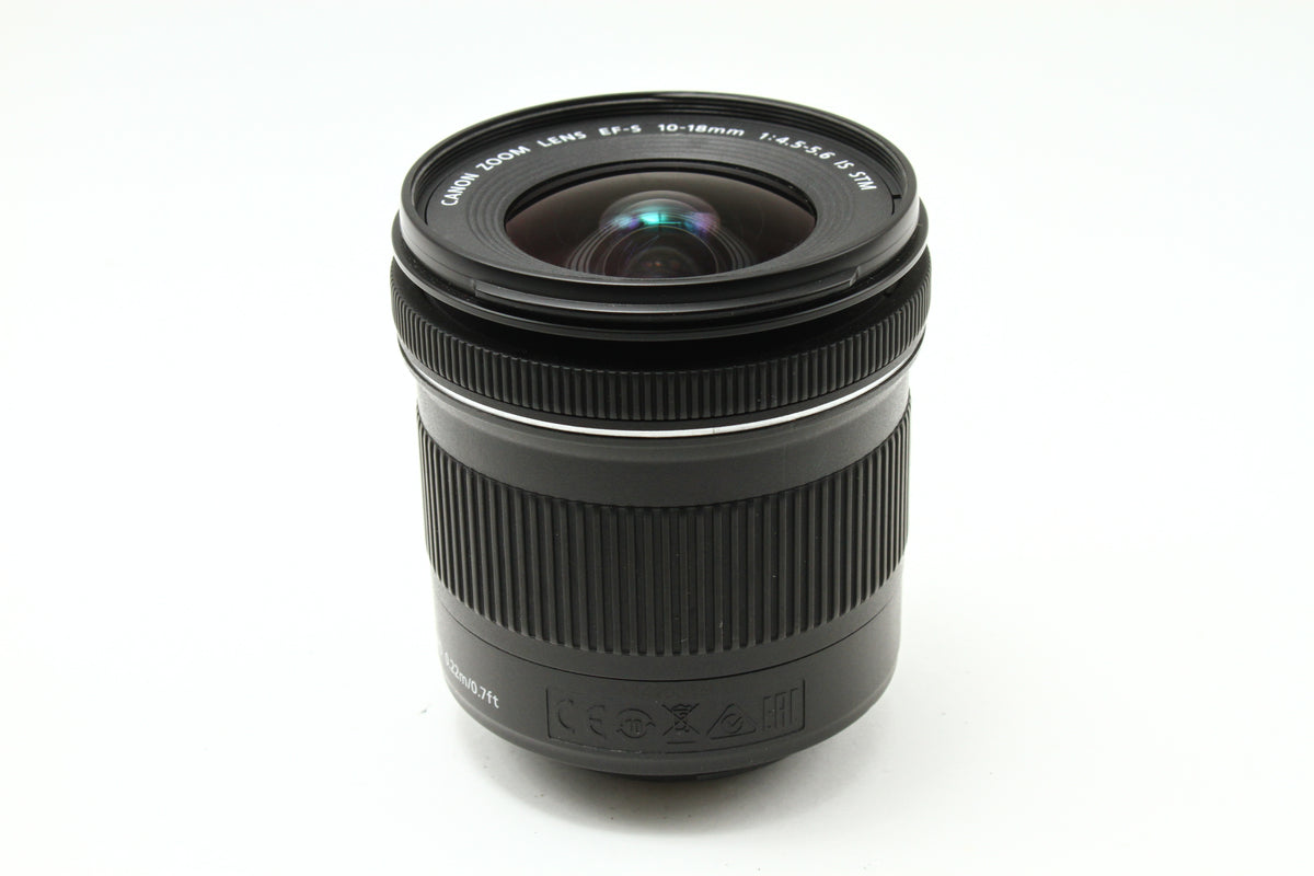 EF-S 10-18/4.5-5.6 IS STM