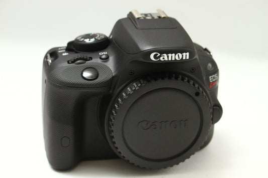 EOS Kiss X7