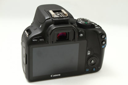 EOS Kiss X7