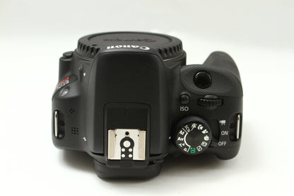 EOS Kiss X7