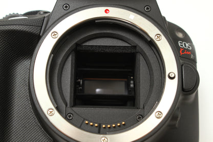 EOS Kiss X7