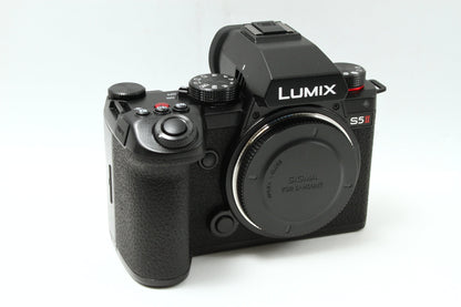 LUMIX S5II DC-S5M2