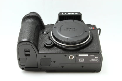 LUMIX S5II DC-S5M2