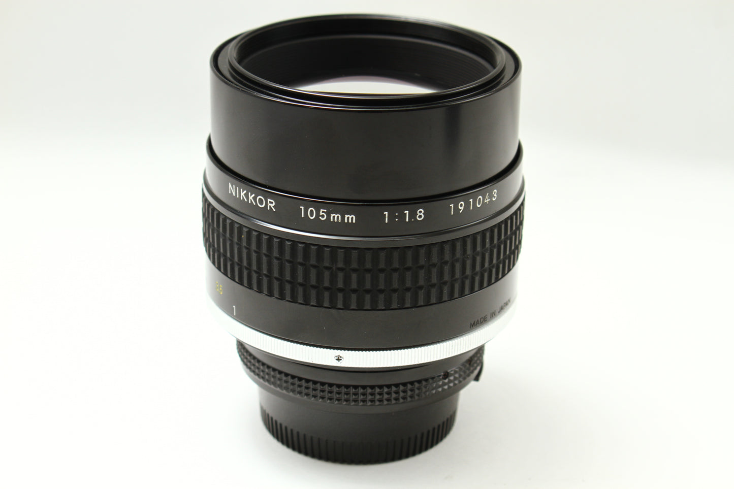 Ai-S 105/1.8