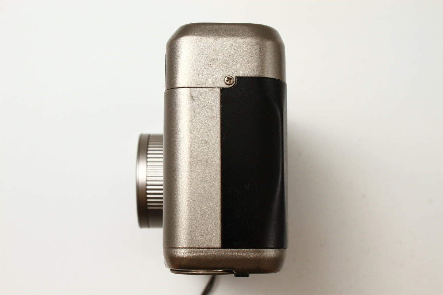 T2 チタン Sonnar T* 38/2.8