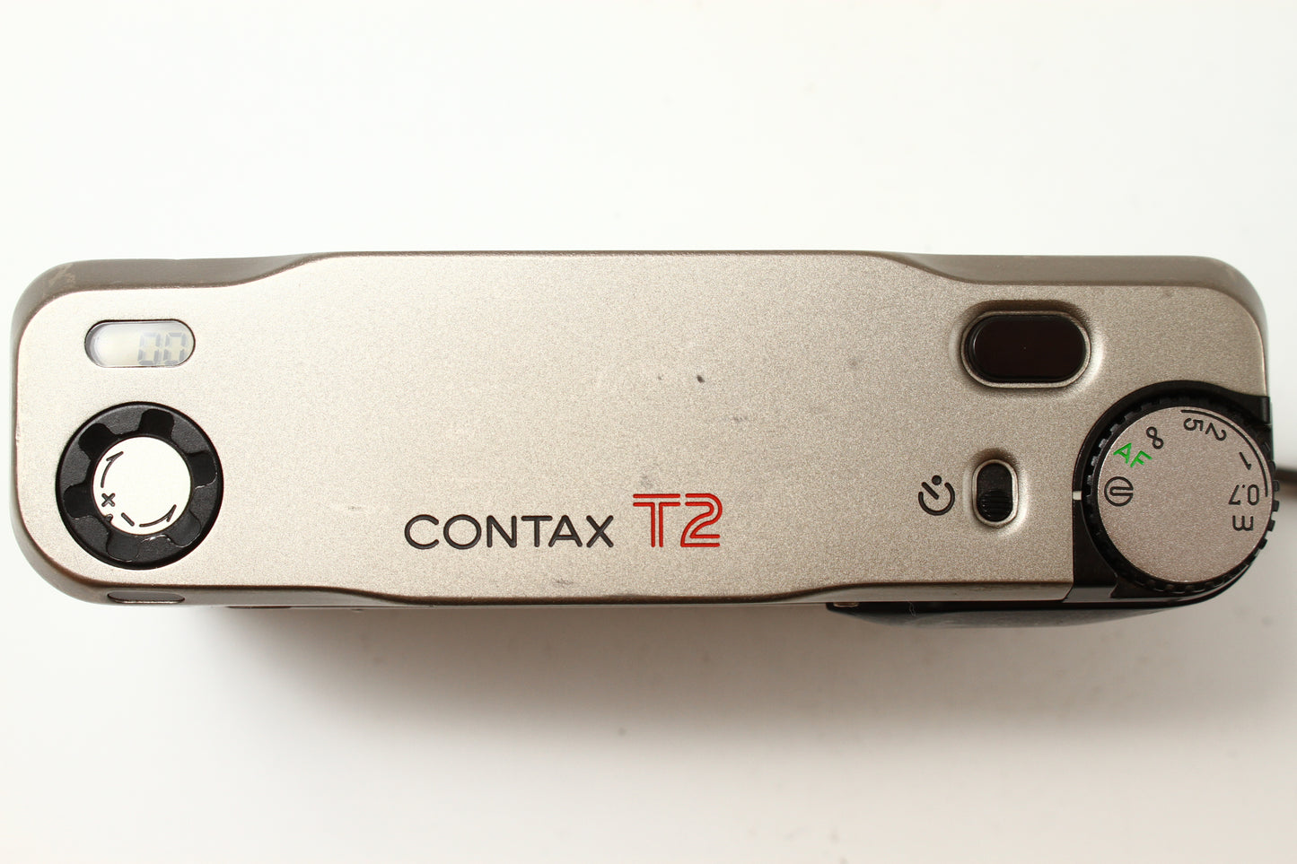 T2 チタン Sonnar T* 38/2.8