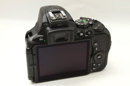 D5600