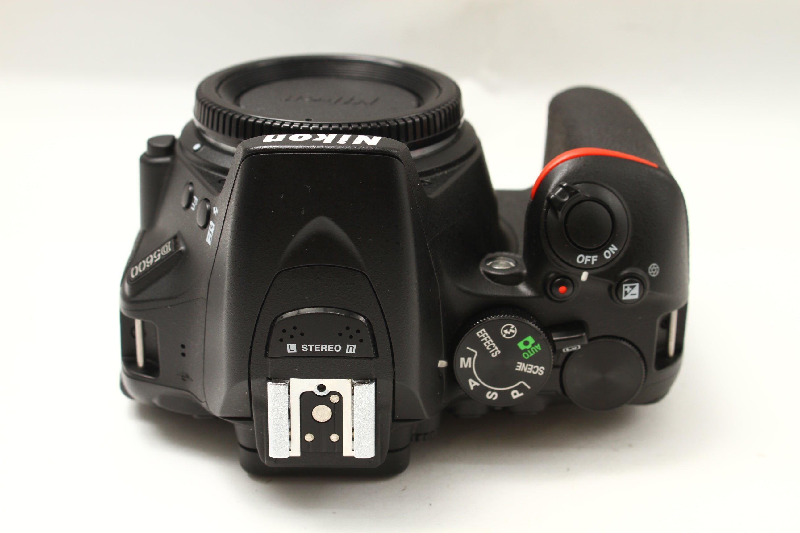 Nikon (ニコン) D5600 デジタルカメラ 一眼レフ – にっしんカメラ
