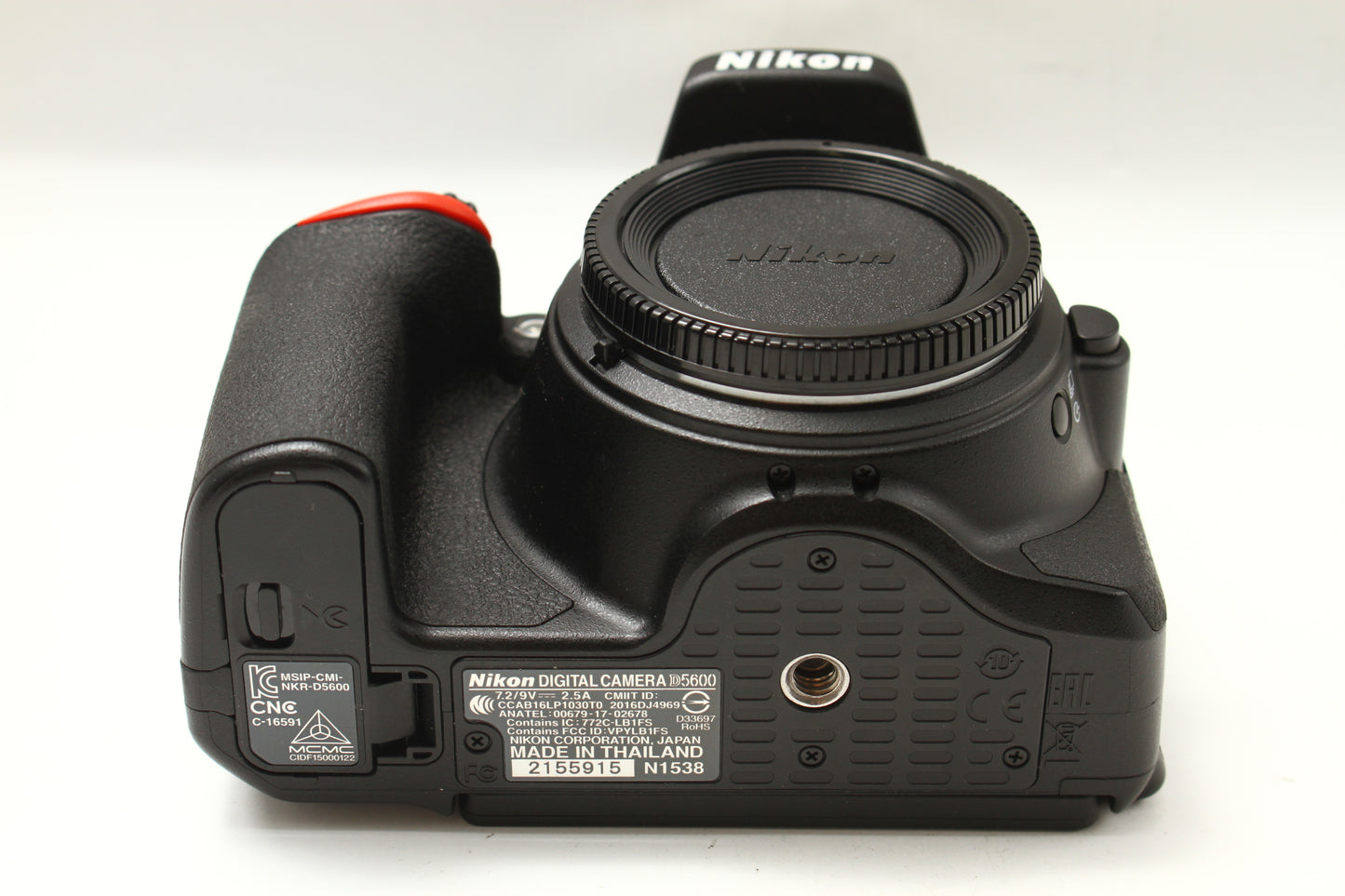 D5600