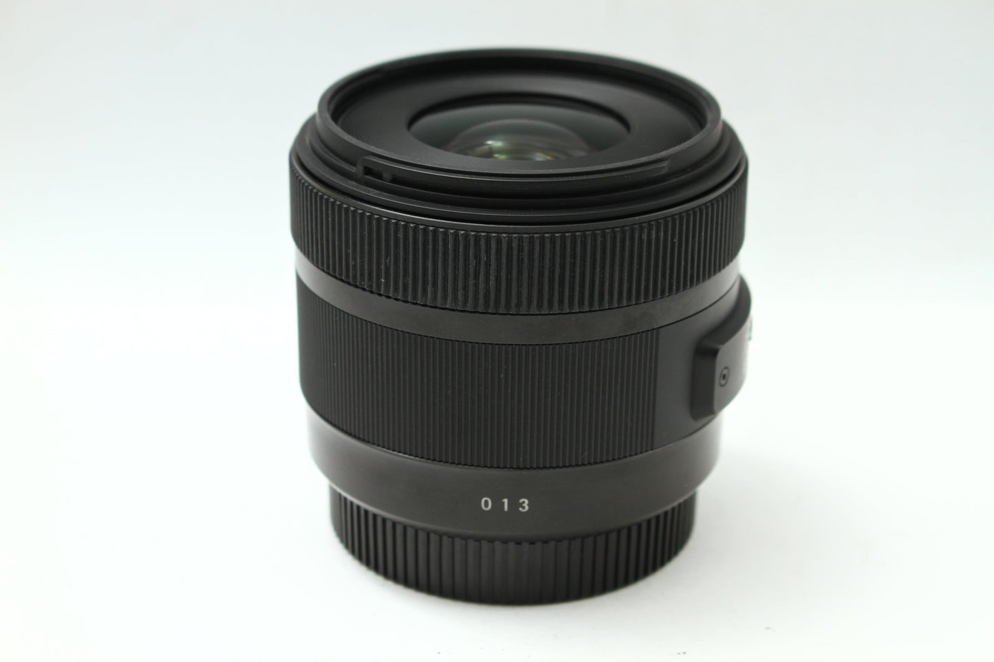 Art 30/1.4 DC HSM (013:Canon EF)