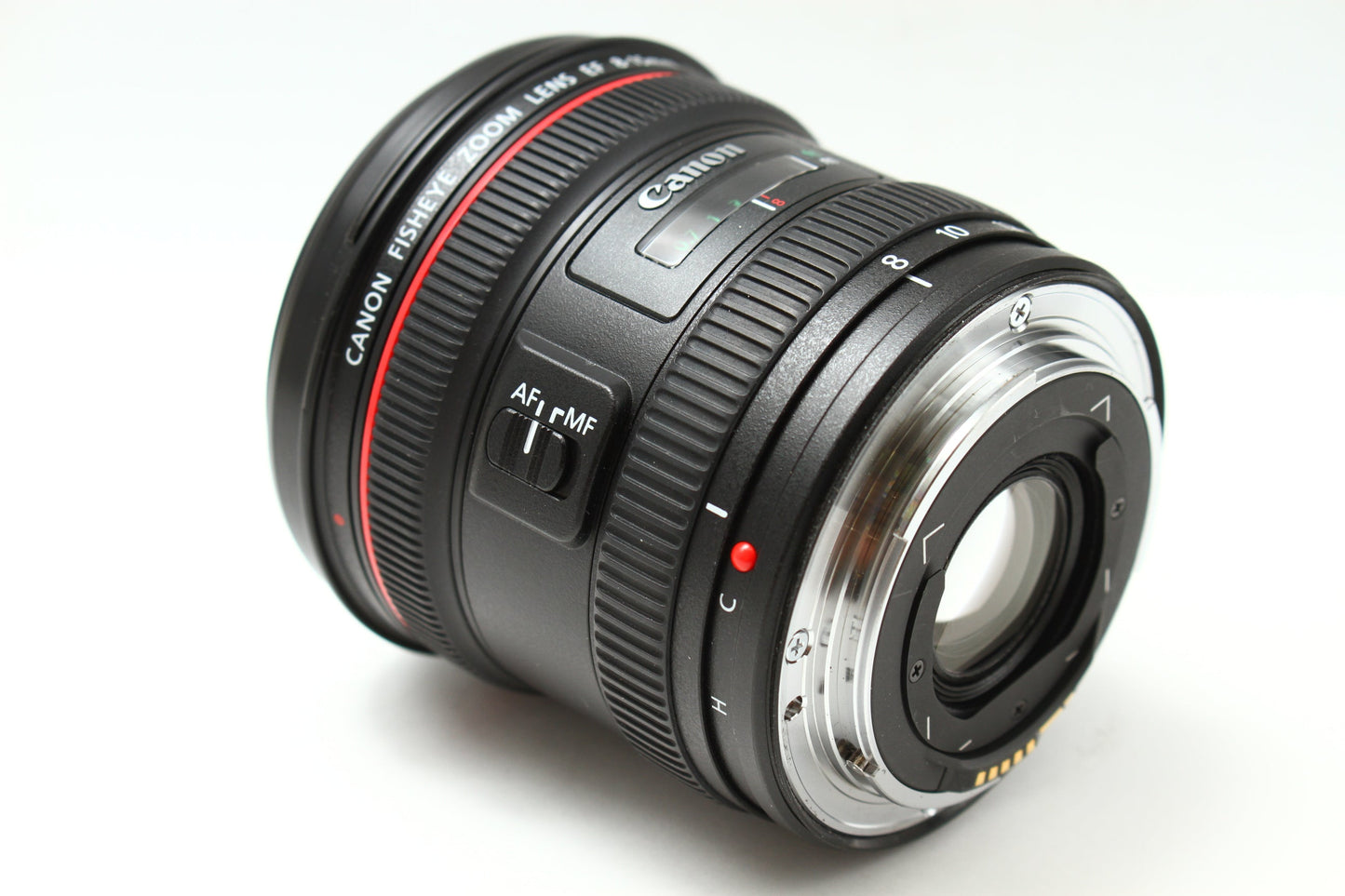 EF 8-15/4 L FISHEYE USM