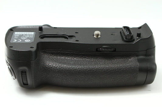 マルチパワーバッテリーパック MB-D18 (D850用)